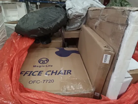 PALLET OF ASSORTED ITEMS INCLUDING PINK CHRISTMAS TREE, WOK, MESH CHAIR, HEAT PRESS MATS, FLAFOCUSE WALL CLOCK, MAGIC LIFE OFFICE CHAIR