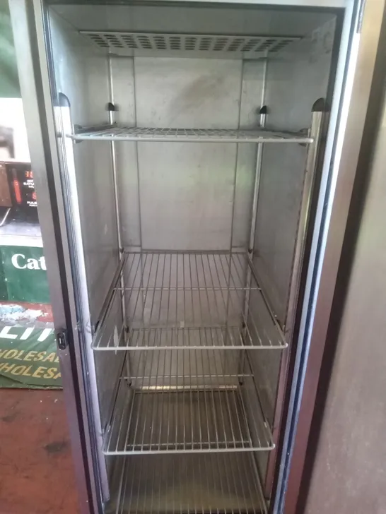 COMMERCIAL FOSTER SINGLE FREESTANDING FRIDGE 