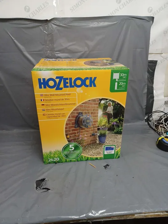 HOZELOCK WALL MOUNTED HOSE REEL