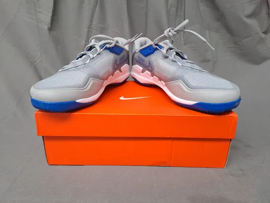 BOXED PAIR OF NIKE ZOOM VAPOR PRO SHOES IN GREY/BLUE UK SIZE 7