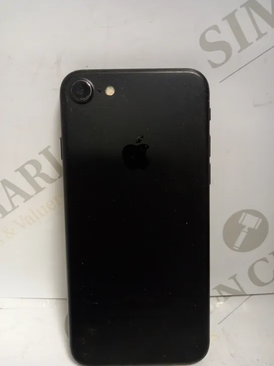 APPLE IPHONE 7 32GB 