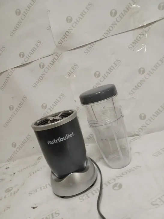 NUTRIBULLET 600 SERIES HIGH SPEED BLENDER