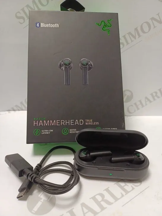 RAZER HAMMERHEAD TRUE WIRELESS EARBUDS