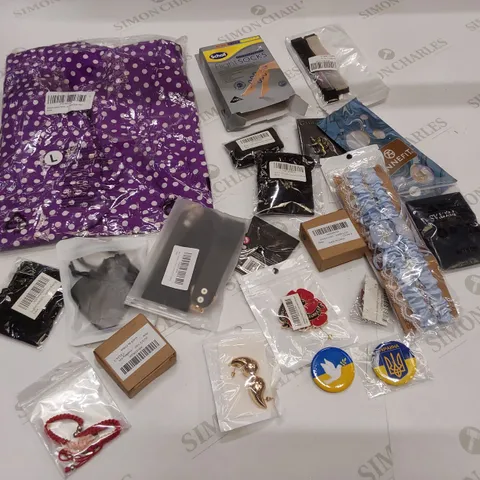 21 BRAND NEW ITEMS TO INCLUDE PURPLE POLKA DOT ITEM, FLIGHT SOCKS, WATCH STRAPS, LANNISTER PINS
