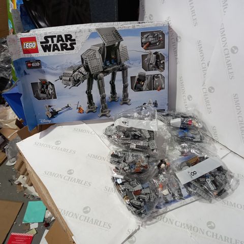 LEGO STAR WARS AT-AT WALKER 40TH ANNIVERSARY SET