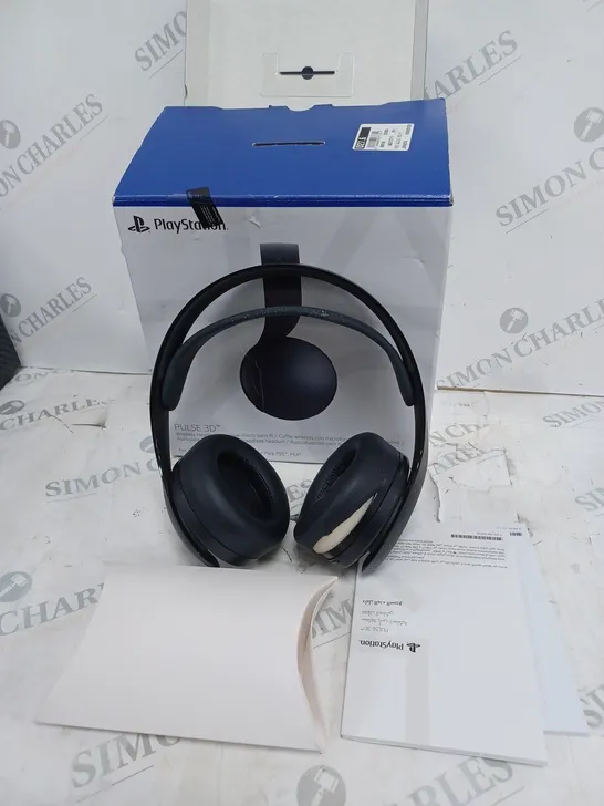 BOXED PLAY STATION PULSE 3D WIRELESS HEADSET