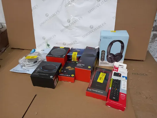 BOX OF APPROXIMATELY 35 ASSORTED ITEMS TO INCLUDE A TV AERIAL EXTENSION KIT, A WIRELESS CHARGING PAD, BLACKWEB MOUSE MAT AND A PAIR OF WIRELESS HEADPHONES