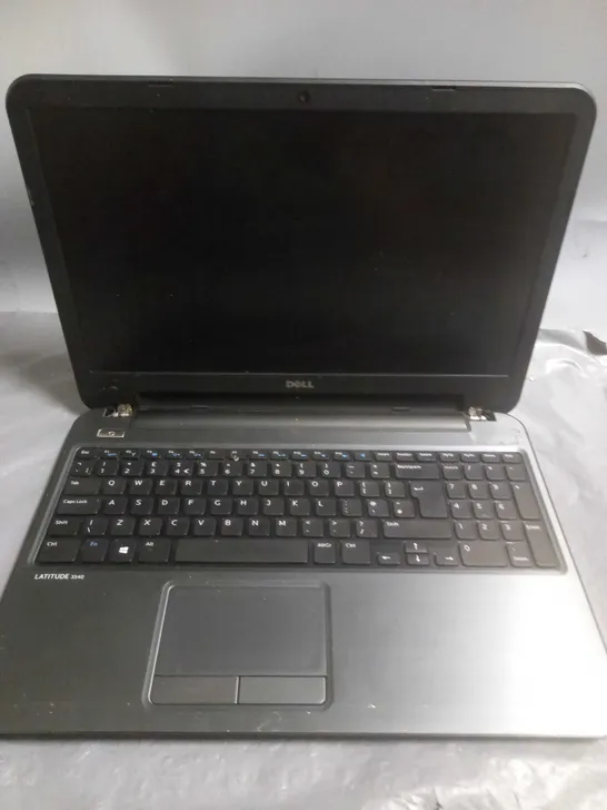 DELL LATITUDE 3540 LAPTOP - BLACK