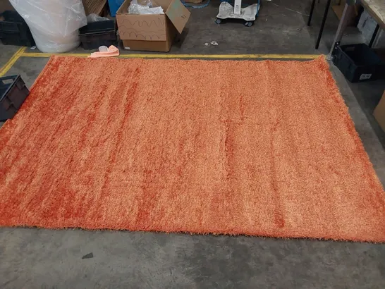 NATONIA SHAGGY ORANGE RUG // 200 X 290CM