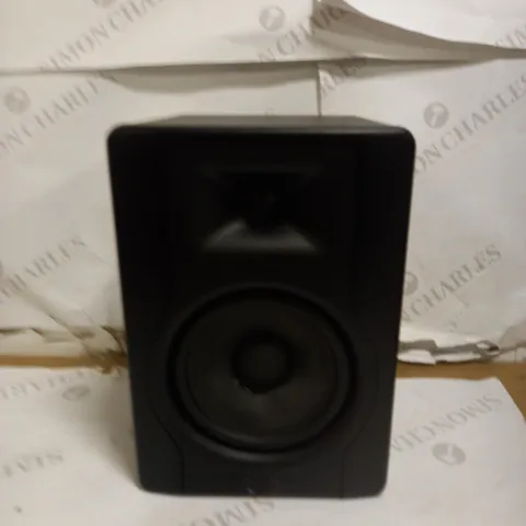 M-AUDIO BX5 D3 - COMPACT ACTIVE STUDIO MONITOR SPEAKER