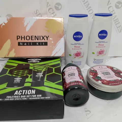BOX OF APPROXIMATELY 10 ASSORTED COSMETIC ITEMS TO INCLUDE NIVEA, UMBRO SET, SHOWER GEL ETC