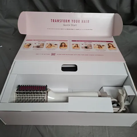 BOXED SHARK SMOOTHSTYLE HOT BRUSH & SMOOTHING COMB