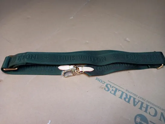 'LOUIS VUITTON' GREEN BAGSTRAP