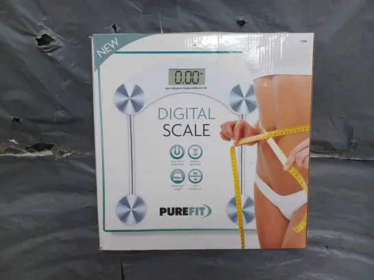 BOXED GLASS DIGITAL SCALE - COLLECTION ONLY