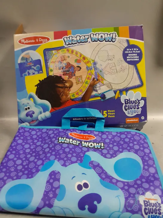 BOXED MELISSA & DOUG BLUES CLUES WATER WOW!