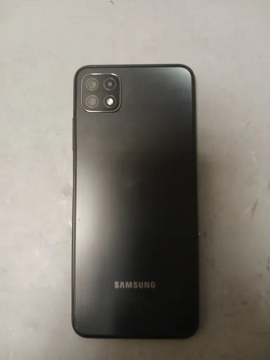 SAMSUNG MOBILE PHONE - MODEL UNSPECIFIED