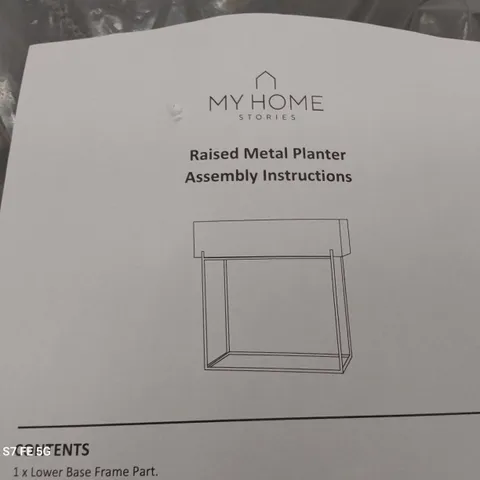 BOXED BRAND NEW RAISED METAL PLANTER GREEN