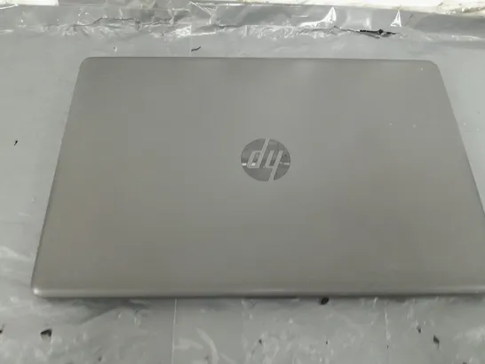 HP 250 G7 NOTEBOOK PC