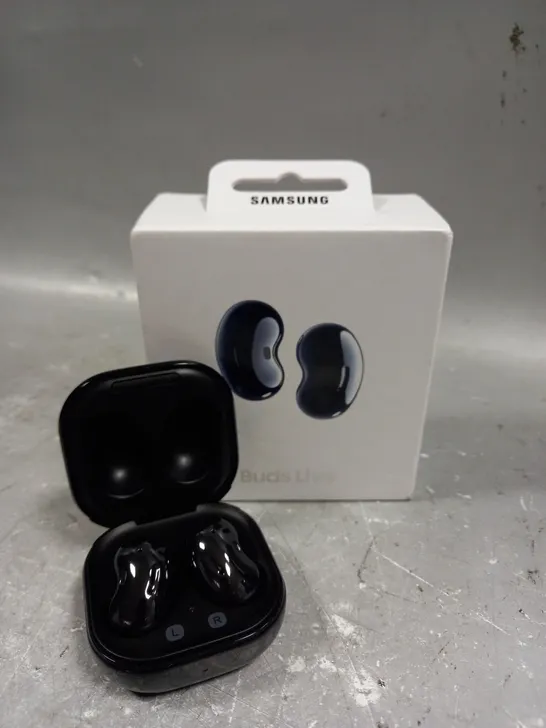 BOXED SAMSUNG BUDS LIVE WIRELESS EARPHONES 