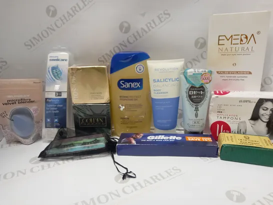 LOT OF APPROX 15 ASSORTED BEAUTY PRODUCTS TO INCLUDE SANEX ATOPICARE OIL, ZOO.SON EYE MASK, PHILIPS SONICARE TOOTHBRUSHES, ETC