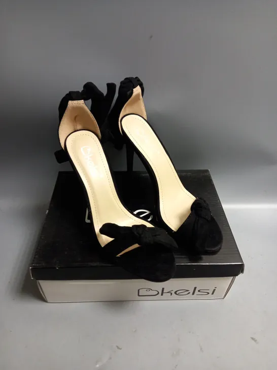 BOXED KELSI LADIES BLACK SATIN HIGH HEELED SANDALS WITH TIE DETAIL SIZE EU 39