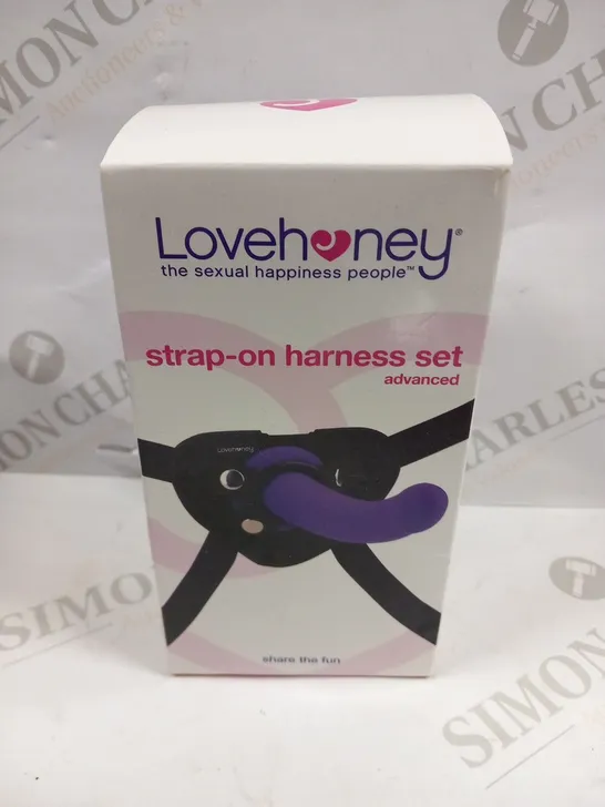 BOXED LOVE HONEY STRAP ON HARNESS SET ADVANCED SHARE THE FUN