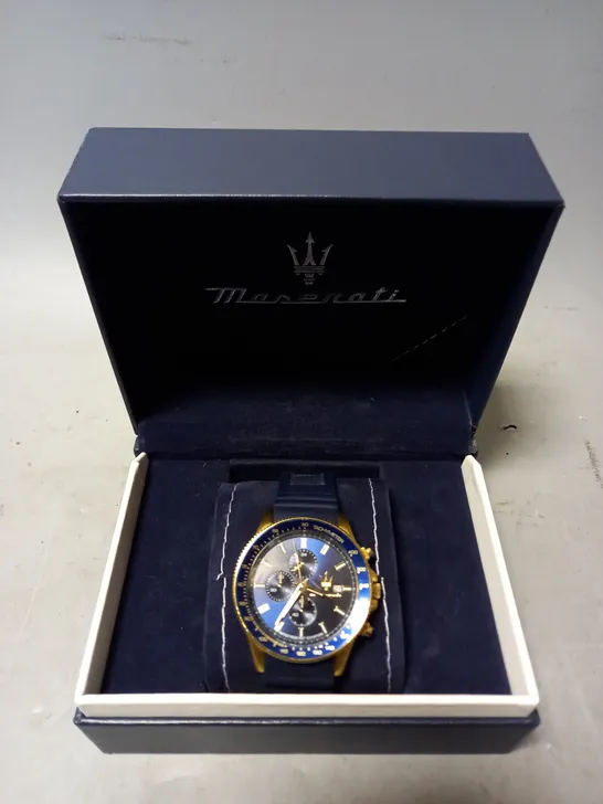 BOXED MASERATI 44mm CHRONOGRAPH BLUE DIAL WATCH