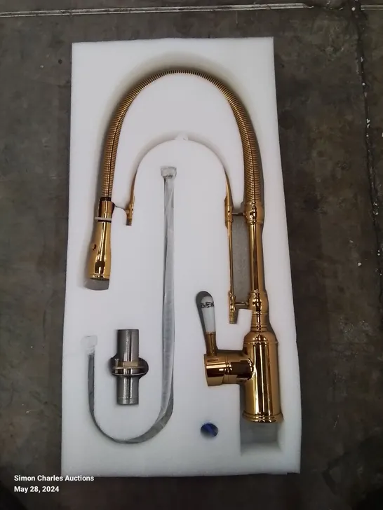 A BOXED ROSDORF PARK DELORENZO PULL DOWN KITCHEN FAUCET 