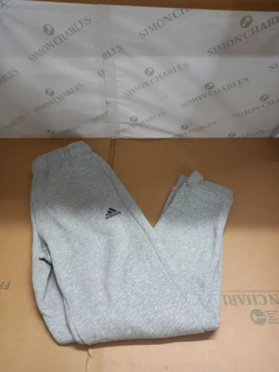 MENS ADIDAS GREY FLEECE TRACKIE BOTTOMS SIZE 38/40