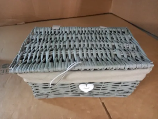 GREY WICKER FABRIC LINED STORAGE BOX - 35X20X15CM