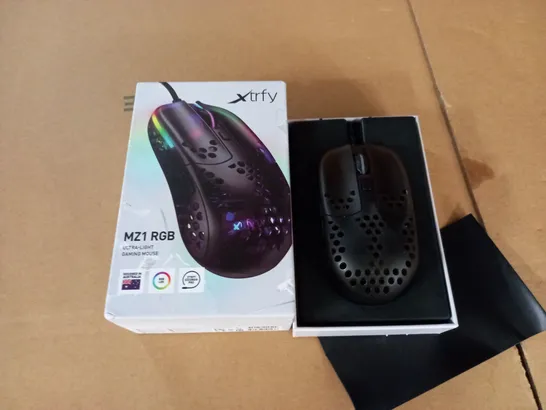 BOXED XTRFY MZ1 RGB GAMING LIGHT