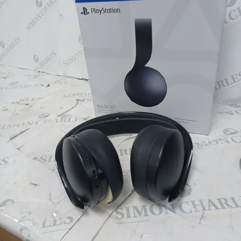 BOXED PLAYSTATION PULSE 3D WIRELESS HEADSET