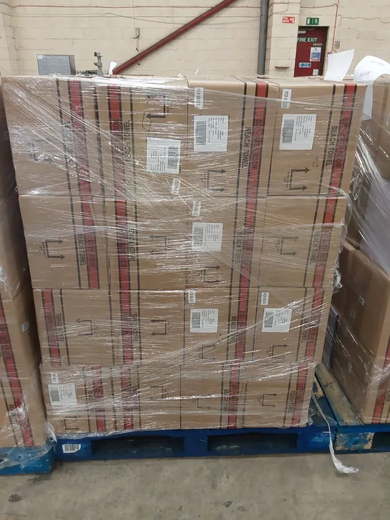 PALLET TO CONTAIN APPROX 48 BOXES OF BRAND NEW UNION JACK BEACH TOWELS - 9 TOWELS PER BOX // SIZE: APPROX 71 X 152cm // COMBINED RRP £2,376.00