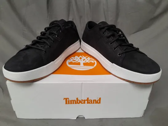 BOXED PAIR OF TIMBERLAND MAPLE GROVE LOW LACE SNEAKERS IN BLACK UK SIZE 11