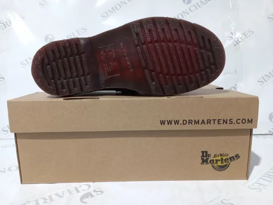 BOXED PAIR OF DR MARTENS ADRIAN SNAFFLE LOAFERS IN OLIVE UK SIZE 5