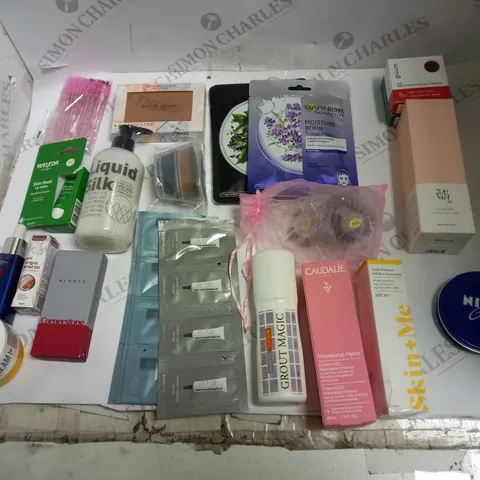 LOT OF APPROX 20 ASSORTED HEALTH AND BEAUTY ITEMS TO INCLUDE LOTIONS, CREAMS, LUBE ETC