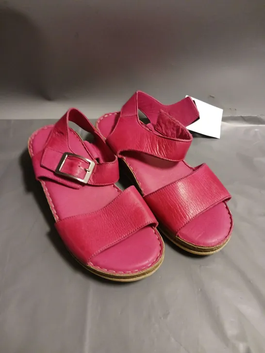 HUSH PUPPIES LADIES SANDALS PINK SIZE EU 40