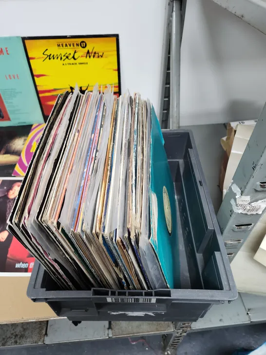 A COLLECTION OF VINYL RECORD LPs ETC