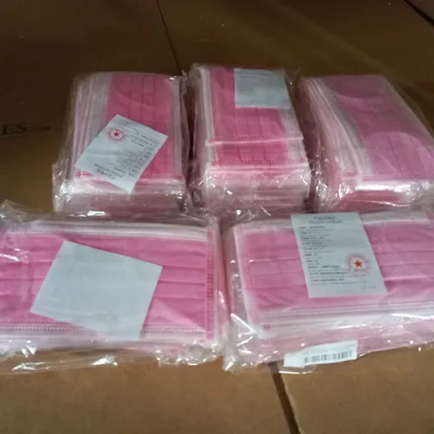 LOT OF APPROX. 200 PINK FACEMASKS (NON-MEDICAL)