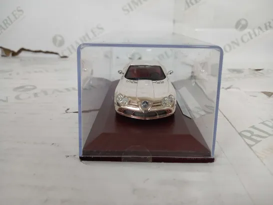 MERCEDES MCLAREN SLR MODEL CAR