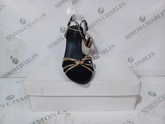 BOXED PAIR OF REISS CASSIDY STRAPPY HEELS IN BLACK/GOLD SIZE 5