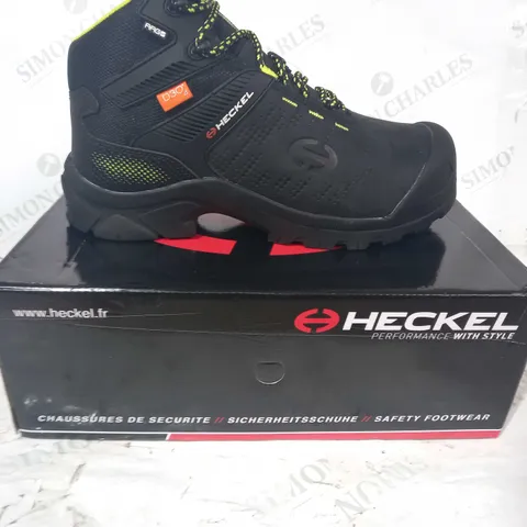 BOXED PAIR OF HECKEL MACCROSSROAD 3.0 META S3 HIGH BOOTS IN BLACK UK SIZE 8