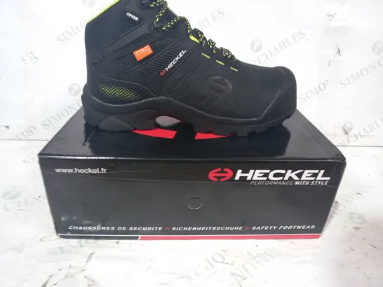 BOXED PAIR OF HECKEL MACCROSSROAD 3.0 META S3 HIGH BOOTS IN BLACK UK SIZE 8