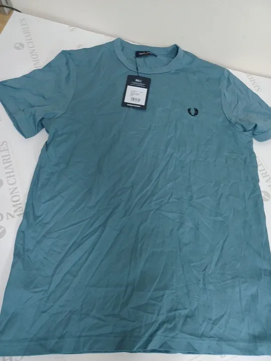 FRED PERRY RINGER T-SHIRT SIZE M