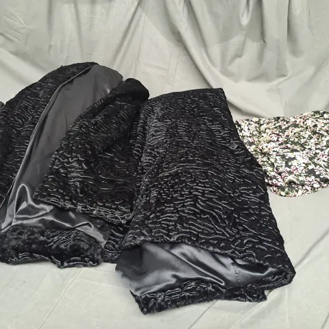 LARGE BOX OF ASSORTED CLOTHING ITEMS IN VARIOUS SIZES AND COLOR TO INCLUDE COATS AND DRESSES