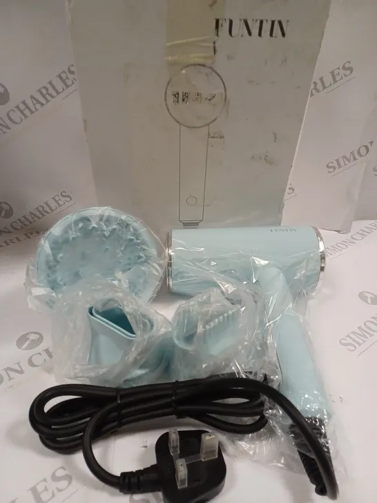 BOXED FUNTIN F01 HAIR DYRER AND ACCESSORIES 