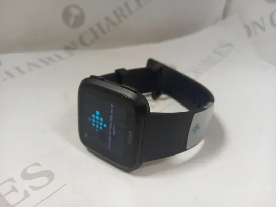 FITBIT VERSA HEALTH AND FITNESS SMARTWATCH