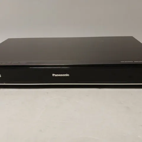 PANASONIC DMR-HW220EBK 1TB HDD RECORDER WITH TWIN FREEVIEW +HD TUNERS