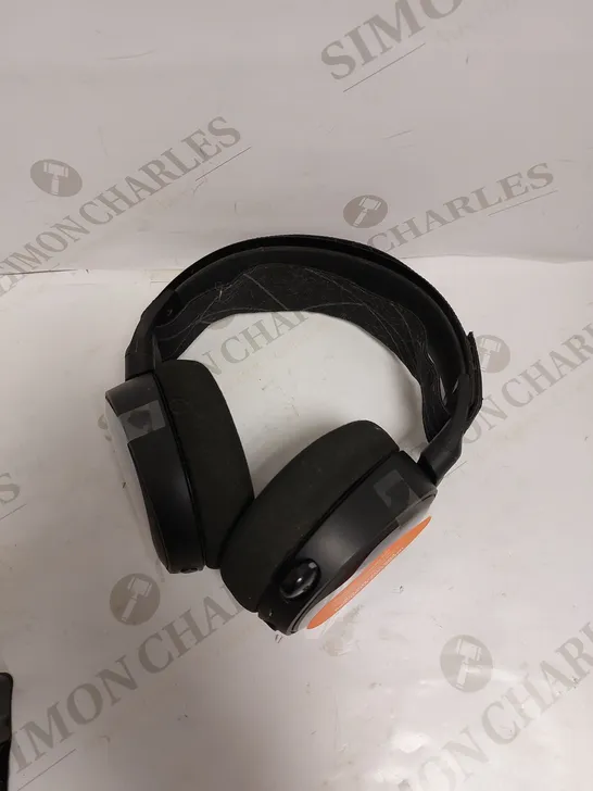 STEELSERIES ARCTIS 7+ WIRELESS GAMING HEADSET