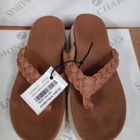 VIONIC BROWN SANDALS SIZE 6 